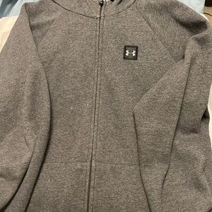 UNDER ARMOUR ZIP UP